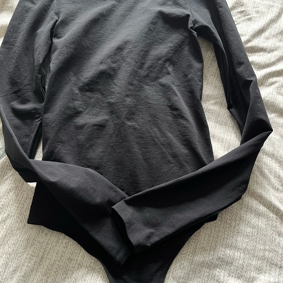 Theory black bodysuit long  sleeve one size - Picture 4 of 4
